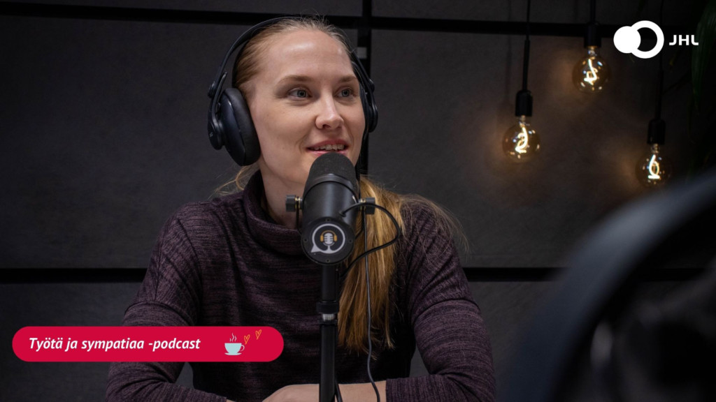 Anna Korpikoski haastateltavana työtä ja sympatiaa -podcastissa aiheena ilmastonmuutos ja vihreä siirtymä